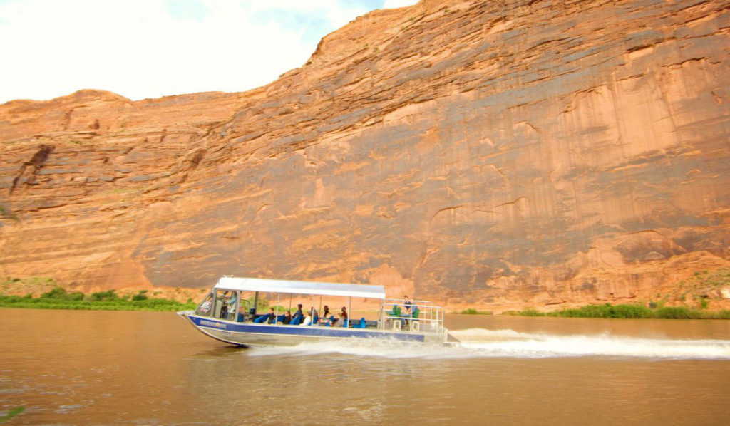 canyonlands boat tours